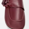 Loafer met sluiting van glanzend, glad kalfsleer Loafer met sluiting van glanzend, glad kalfsleer