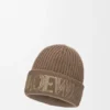 Loewe-muts van wol