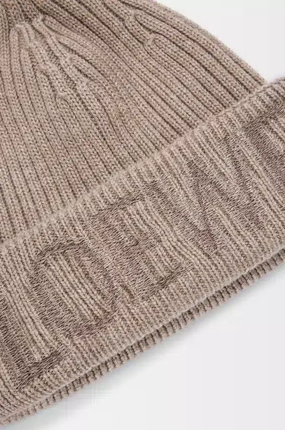Loewe-muts van wol Loewe-muts van wol
