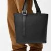 Loop Zipped Tote bag van soepel generfd kalfsleer Loop Zipped Tote bag van soepel generfd kalfsleer