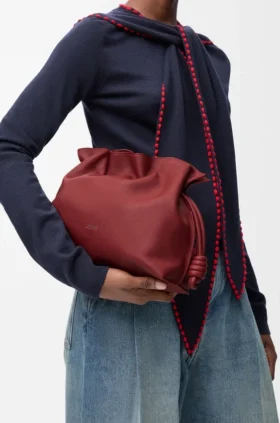 Medium Flamenco-clutch van nappa-kalfsleer