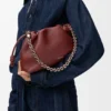 Medium Flamenco Purse van fijnkorrelig kalfsleer