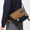 Medium Flex Messenger van canvas en suède Medium Flex Messenger van canvas en suède