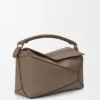 Medium Puzzle Edge-tas van zacht generfd kalfsleer Medium Puzzle Edge-tas van zacht generfd kalfsleer