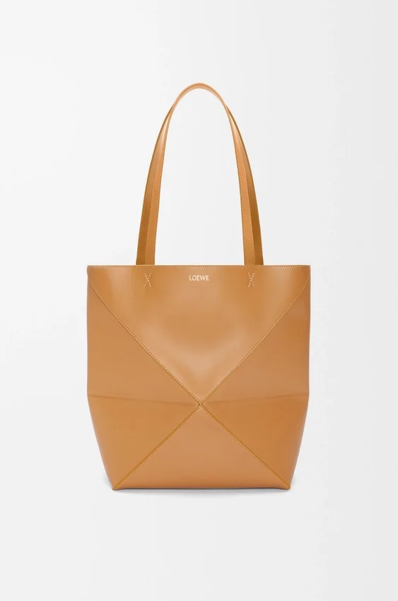 Medium Puzzle Fold Tote bag in glanzendes Kalfsleer Medium Puzzle Fold Tote bag in glanzendes Kalfsleer