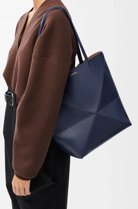 Medium Puzzle Fold Tote bag in glanzendes Kalfsleer Medium Puzzle Fold Tote bag in glanzendes Kalfsleer