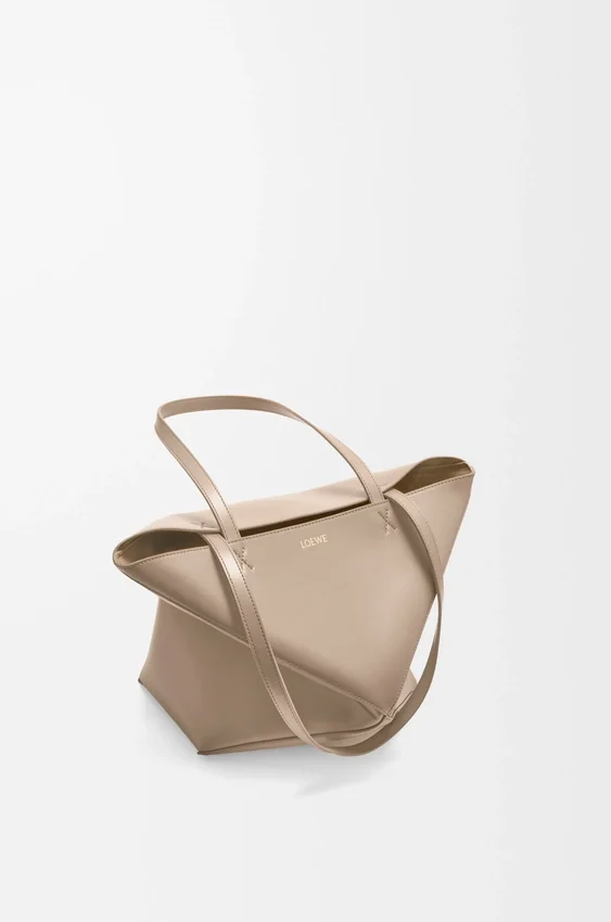 Medium Puzzle Fold Tote bag in glanzendes Kalfsleer Medium Puzzle Fold Tote bag in glanzendes Kalfsleer