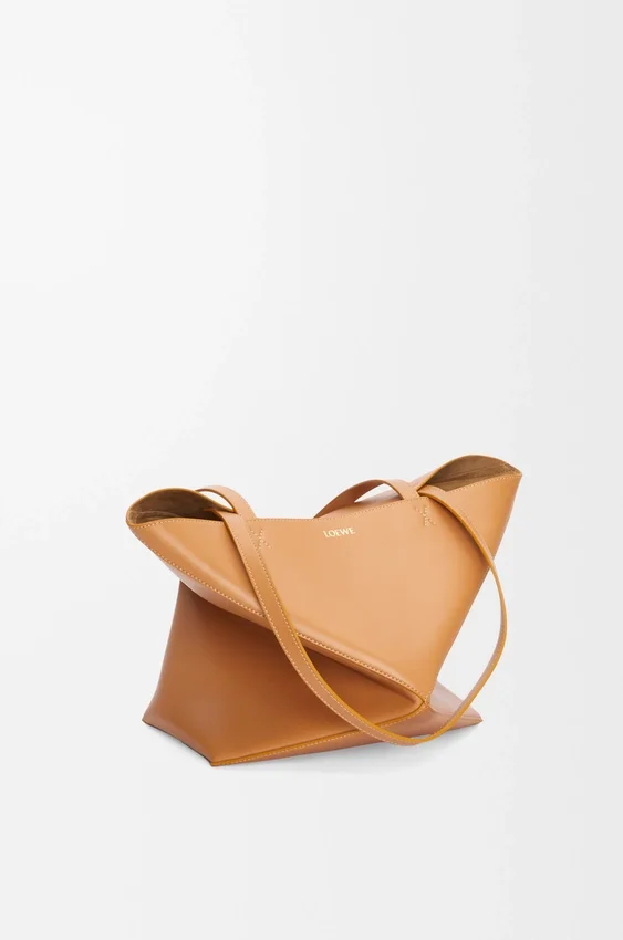 Medium Puzzle Fold Tote bag in glanzendes Kalfsleer Medium Puzzle Fold Tote bag in glanzendes Kalfsleer