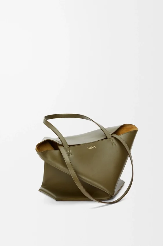 Medium Puzzle Fold Tote bag in glanzendes Kalfsleer Medium Puzzle Fold Tote bag in glanzendes Kalfsleer