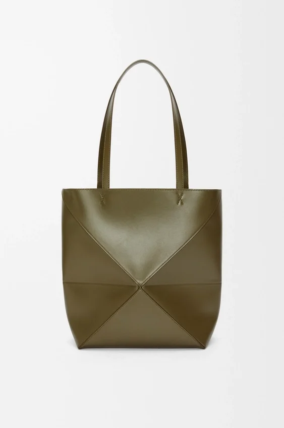 Medium Puzzle Fold Tote bag in glanzendes Kalfsleer Medium Puzzle Fold Tote bag in glanzendes Kalfsleer