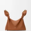 Medium Scarf Bag van glad kalfsleer Medium Scarf Bag van glad kalfsleer