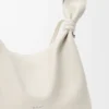 Medium Scarf Bag van glad kalfsleer Medium Scarf Bag van glad kalfsleer