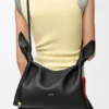 Medium Scarf Bag van glad kalfsleer Medium Scarf Bag van glad kalfsleer