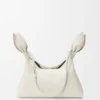 Medium Scarf Bag van glad kalfsleer Medium Scarf Bag van glad kalfsleer