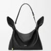 Medium Scarf Bag van glad kalfsleer Medium Scarf Bag van glad kalfsleer