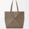 Middelgrote horizontale Puzzle Fold-tote bag van zacht generfd kalfsleer
