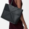 Middelgrote horizontale Puzzle Fold-tote bag van zacht generfd kalfsleer