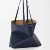 Middelgrote horizontale Puzzle Fold-tote bag van zacht generfd kalfsleer
