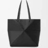 Middelgrote horizontale Puzzle Fold-tote bag van zacht generfd kalfsleer