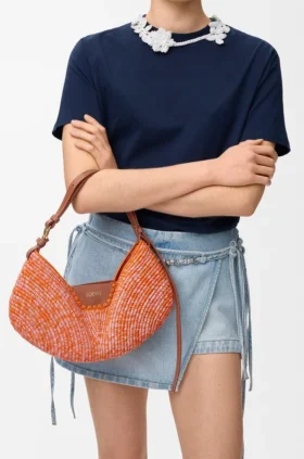 Middelgrote loewe Swing-tas van raffia en kalfsleer