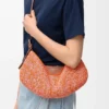 Middelgrote loewe Swing-tas van raffia en kalfsleer Middelgrote loewe Swing-tas van raffia en kalfsleer