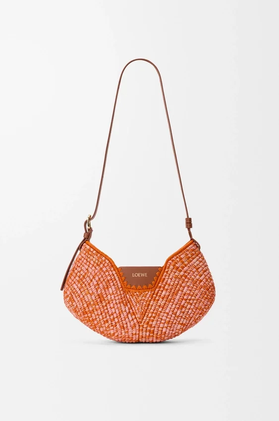 Middelgrote loewe Swing-tas van raffia en kalfsleer Middelgrote loewe Swing-tas van raffia en kalfsleer