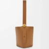 Middelgrote Pebble Bucket van glad kalfsleer Middelgrote Pebble Bucket van glad kalfsleer