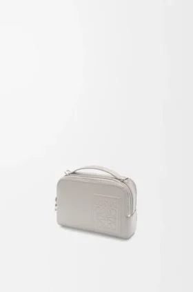 Mini-crossbody-cameratas van satijnkalfsleer