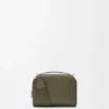 Mini-crossbody-cameratas van zacht generfd kalfsleer Mini-crossbody-cameratas van zacht generfd kalfsleer