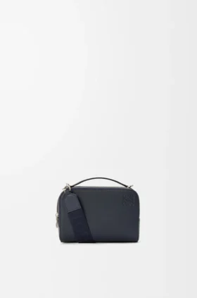 Mini-crossbody-cameratas van zacht generfd kalfsleer
