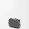 Mini-crossbody-cameratas van zacht generfd kalfsleer Mini-crossbody-cameratas van zacht generfd kalfsleer