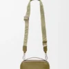 Mini-crossbody-cameratas van zacht generfd kalfsleer Mini-crossbody-cameratas van zacht generfd kalfsleer