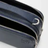Mini-crossbody-cameratas van zacht generfd kalfsleer Mini-crossbody-cameratas van zacht generfd kalfsleer