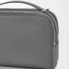 Mini-crossbody-cameratas van zacht generfd kalfsleer Mini-crossbody-cameratas van zacht generfd kalfsleer