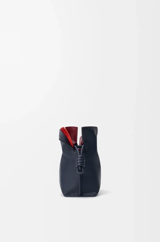 Mini Flamenco-clutch met gelaagde structuur van nappa-kalfsleer Mini Flamenco-clutch met gelaagde structuur van nappa-kalfsleer