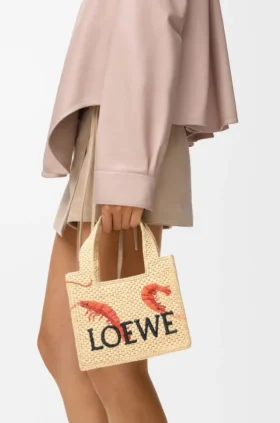 Mini Loewe Font Tote in raffia Mini Loewe Font Tote in raffia