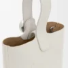 Mini Pebble Bucket bag van zacht generfd kalfsleer
