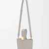 Mini Pebble Bucket in glad kalfsleer Mini Pebble Bucket in glad kalfsleer