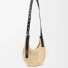 Mini Punch Hole Hobo van raffia en kalfsleer Mini Punch Hole Hobo van raffia en kalfsleer
