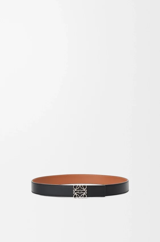 Omkeerbare Anagram-riem van glad kalfsleer Omkeerbare Anagram-riem van glad kalfsleer