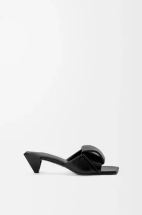 Origami-slipper van lamsleer