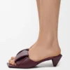 Origami-slipper van lamsleer Origami-slipper van lamsleer