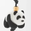Panda-bedeltje van vilt en kalfsleer