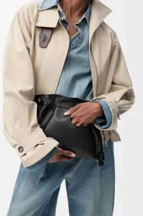 Panta Medium Flamenco-clutch van glanzend kalfsleer