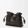 Panta Medium Flamenco-clutch van glanzend kalfsleer Panta Medium Flamenco-clutch van glanzend kalfsleer