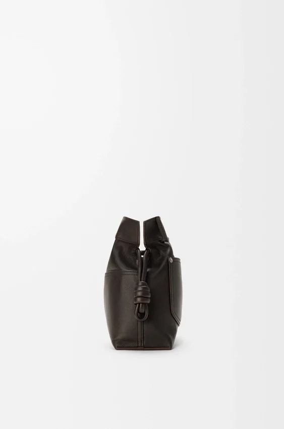 Panta Medium Flamenco-clutch van glanzend kalfsleer Panta Medium Flamenco-clutch van glanzend kalfsleer