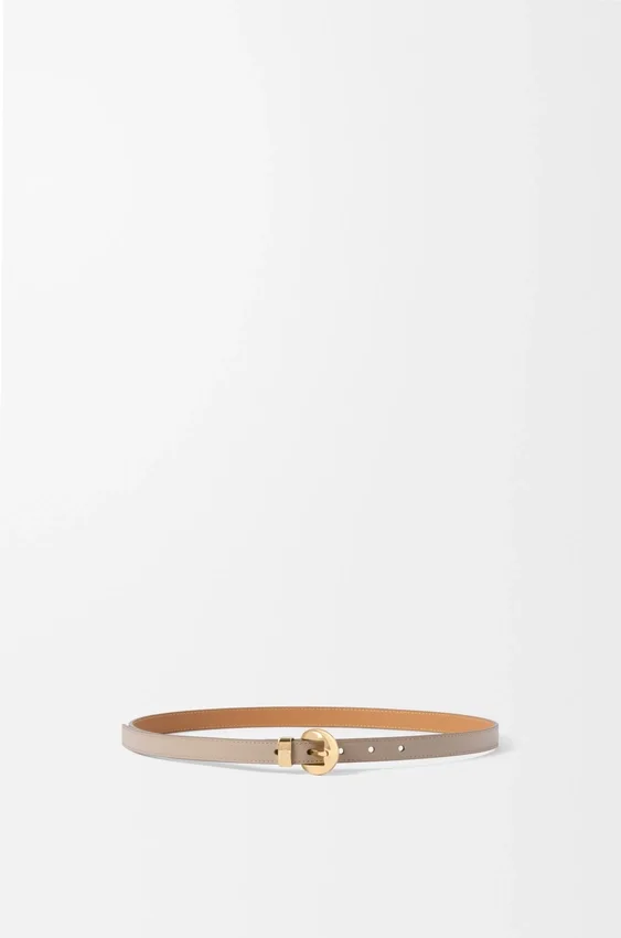 Pebble-riem van glad kalfsleer Pebble-riem van glad kalfsleer