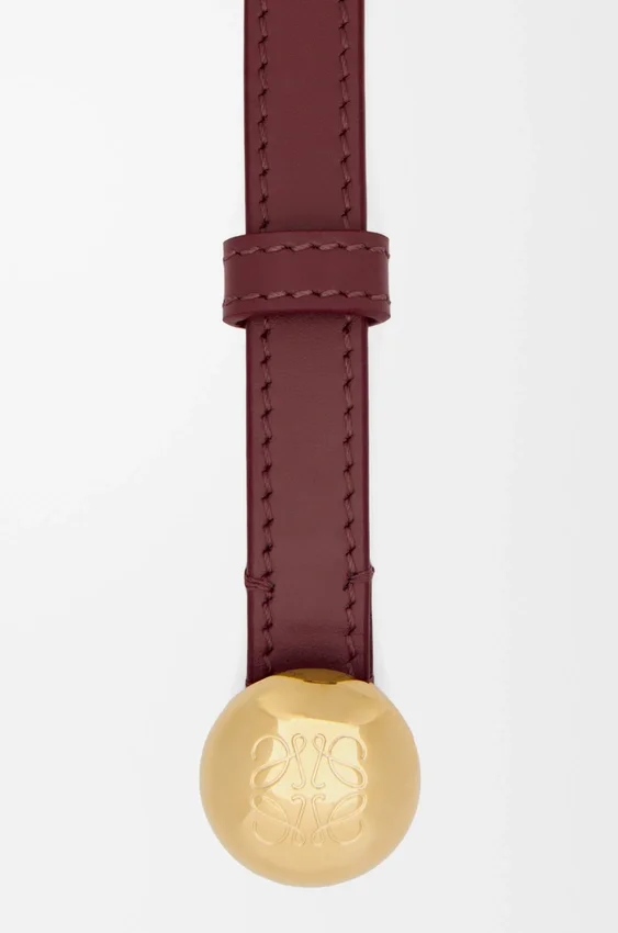 Pebble-riem van glad kalfsleer Pebble-riem van glad kalfsleer