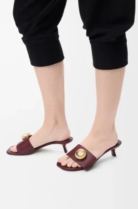 Pebble-slipper van zacht kalfsleer Pebble-slipper van zacht kalfsleer