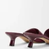 Pebble-slipper van zacht kalfsleer Pebble-slipper van zacht kalfsleer